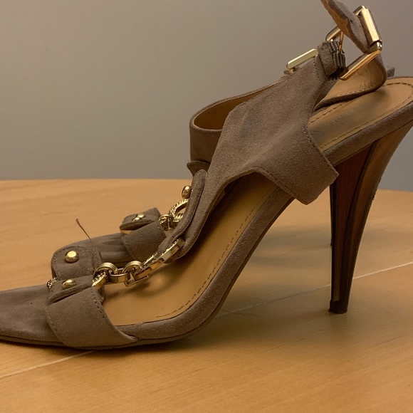 Nine West Bezel Sandal - Picture 4 of 8